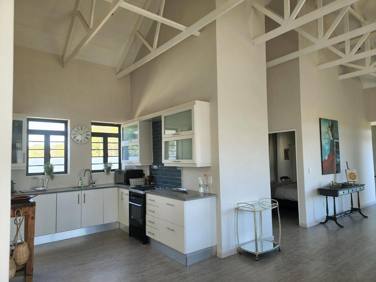 Casa de Férias 4 Bed Selfcatering River Tree House Overlooking The Onrus River